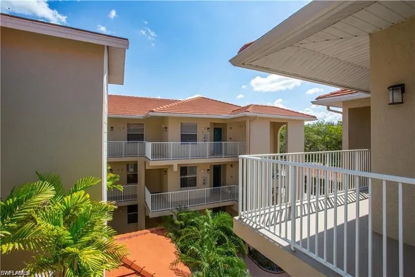 $6,500 | 3554 Haldeman Creek Drive, Unit 136, Naples, FL 34112