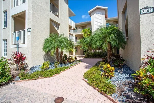 $6,500 | 3554 Haldeman Creek Drive, Unit 136, Naples, FL 34112