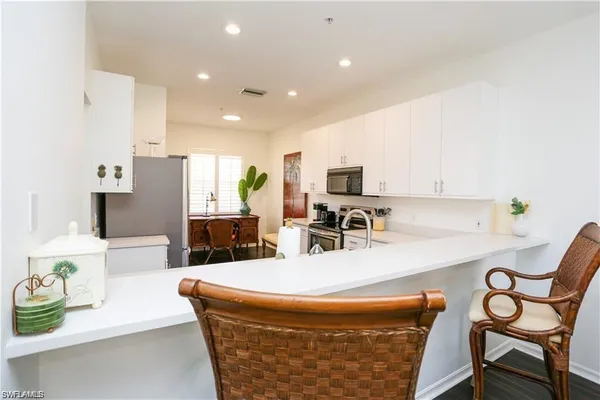 $6,500 | 3554 Haldeman Creek Drive, Unit 136, Naples, FL 34112