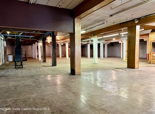 $1,250 | 104 Smith Avenue, Kingston, NY 12401