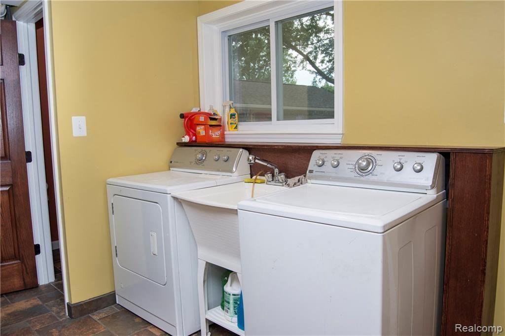 10280 Pardee Road Taylor, MI 48180 - Photo 26 of 28