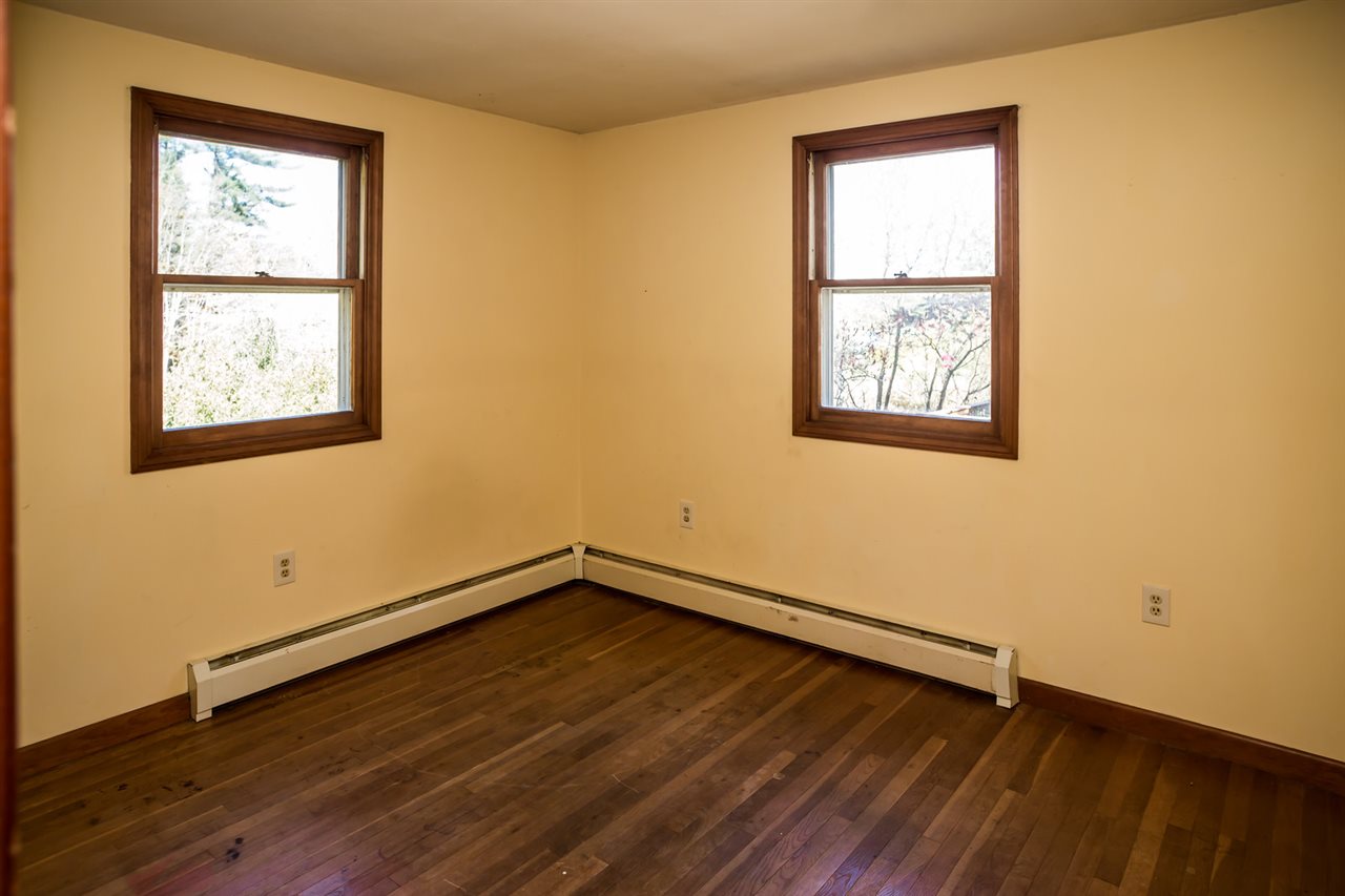 8 Manson Road Kittery, ME 03904 - Photo 11 of 23