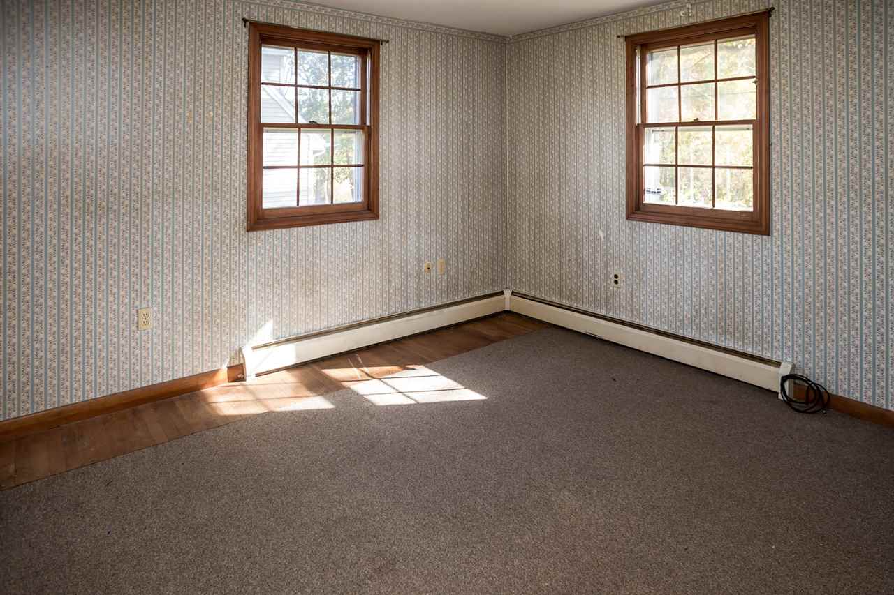 8 Manson Road Kittery, ME 03904 - Photo 13 of 23