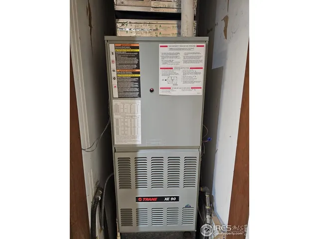 a view of a door and an outdoor space