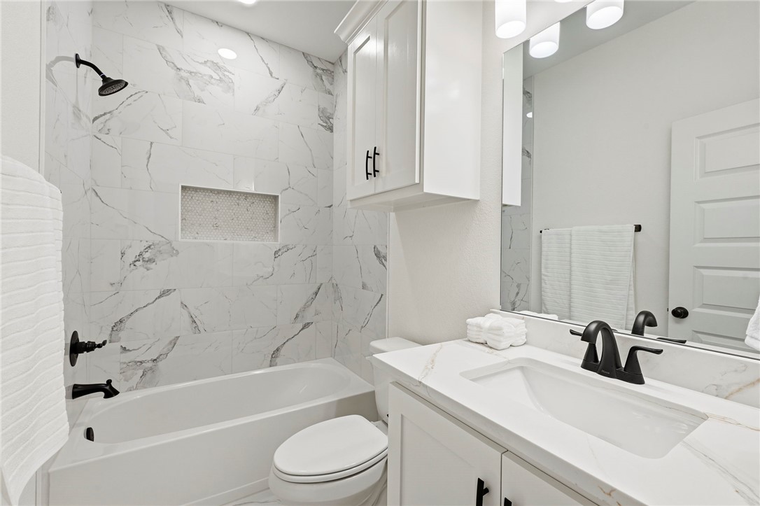 513 Hall Street Bryan, TX 77803 - Photo 9 of 15