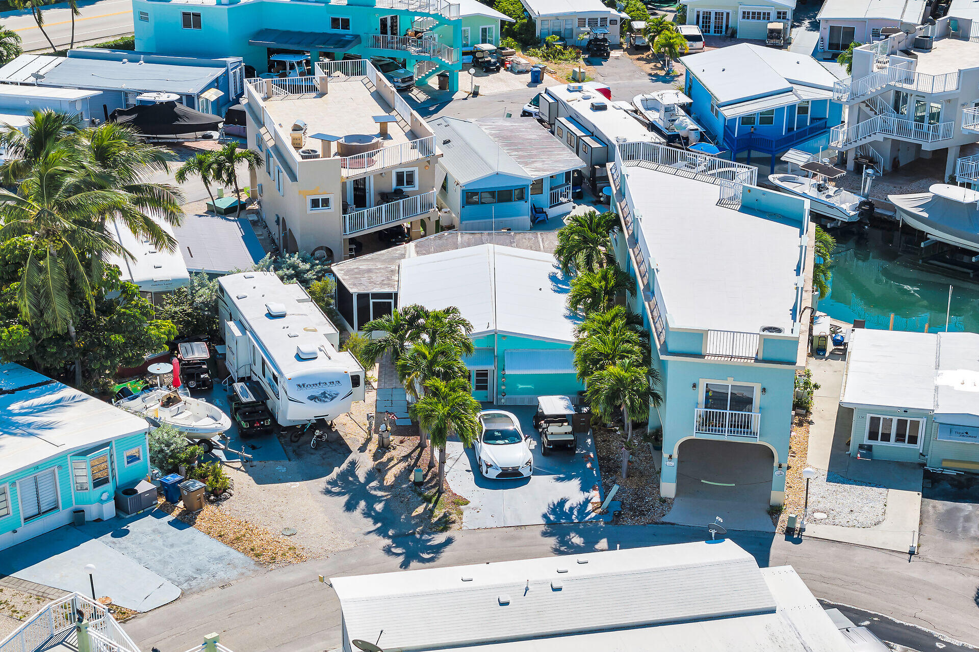 65821 Overseas Highway, Unit 112 Long Key, FL 33001 - Photo 2 of 49 65821 Overseas Hwy #112 (119)