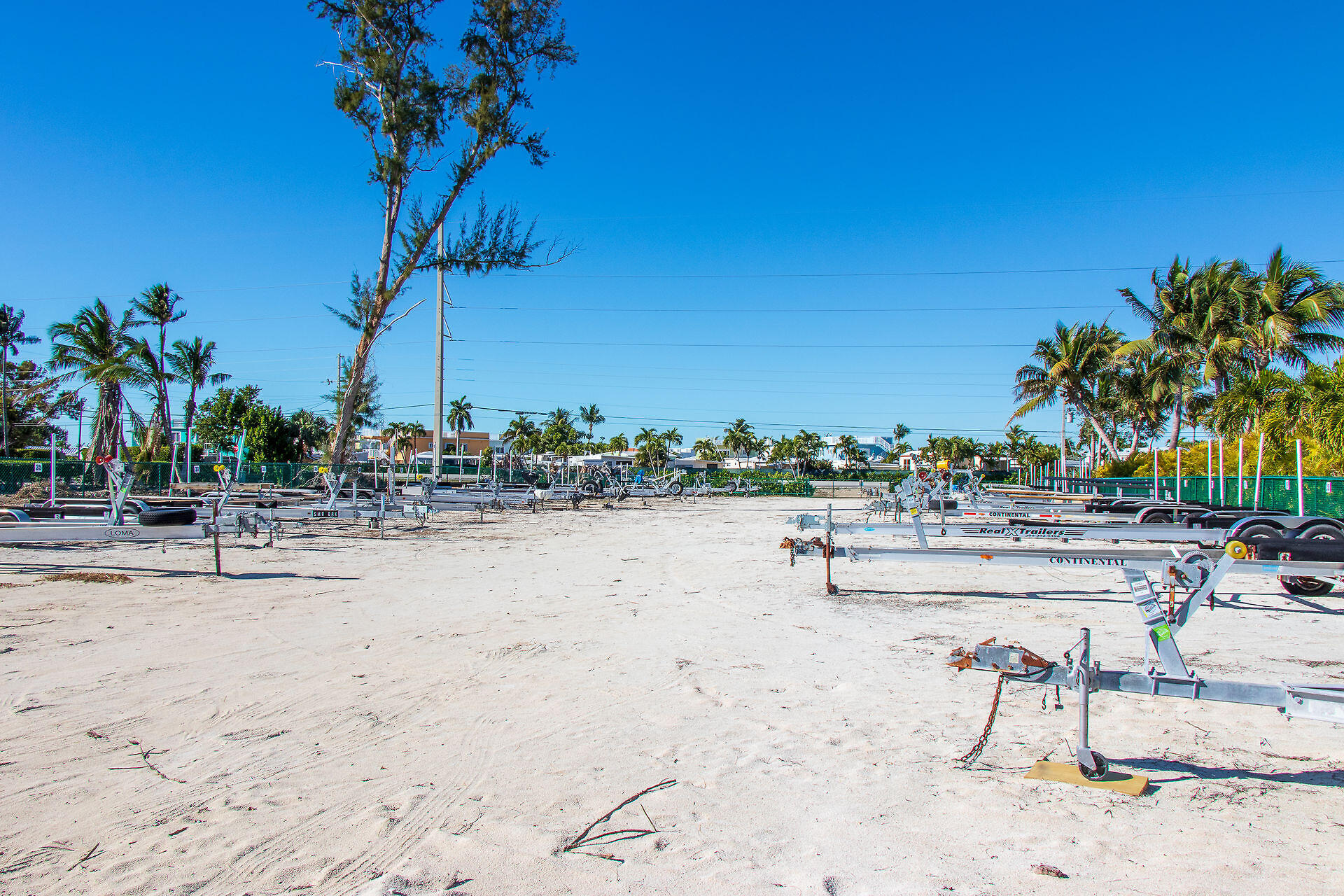 65821 Overseas Highway, Unit 112 Long Key, FL 33001 - Photo 35 of 49 65821 Overseas Hwy #112 (115)