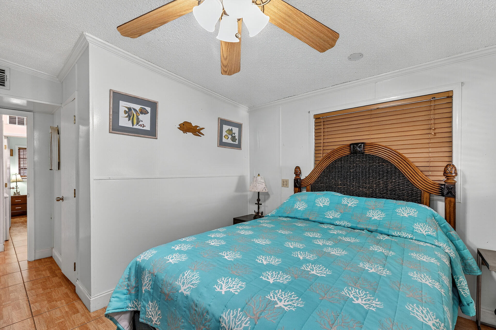65821 Overseas Highway, Unit 112 Long Key, FL 33001 - Photo 42 of 49 a bedroom with a bed and a window