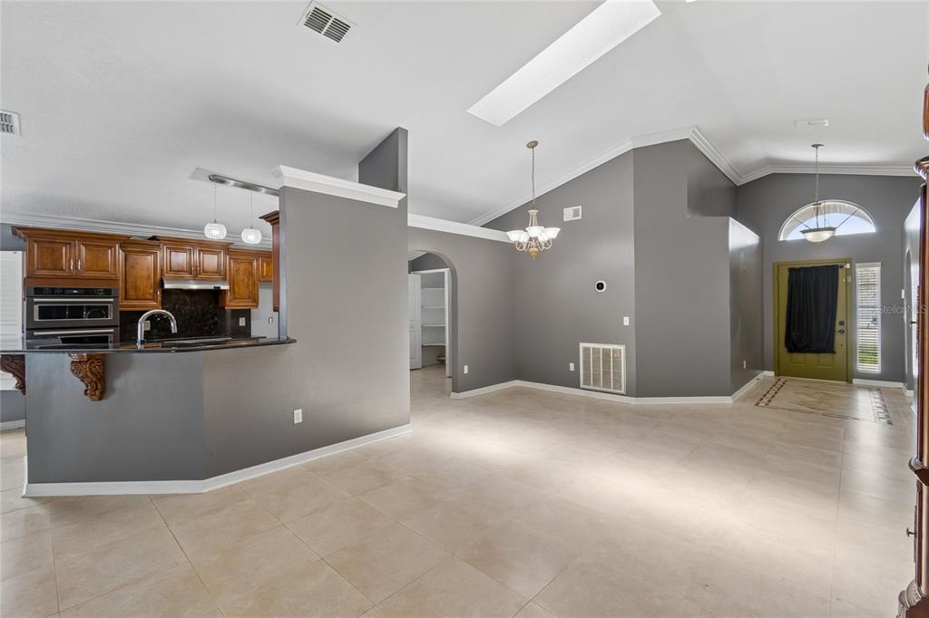 1008 Old Barn Road Orlando, FL 32825 - Photo 6 of 41