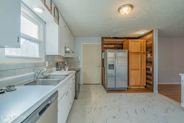 $449,900 | 132 Greystone Drive, Oak Ridge, TN 37830