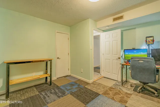 $449,900 | 132 Greystone Drive, Oak Ridge, TN 37830