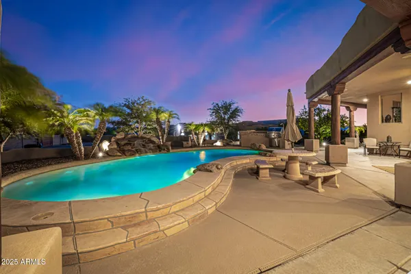 $1,795,000 | 9215 West Buckskin Trail, Peoria, AZ 85383