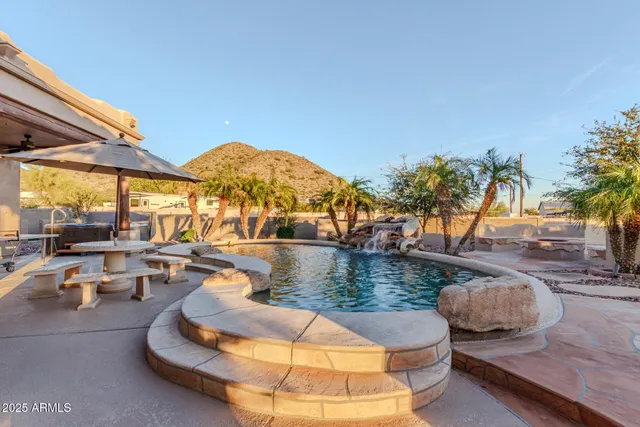 $1,695,000 | 9215 West Buckskin Trail, Peoria, AZ 85383