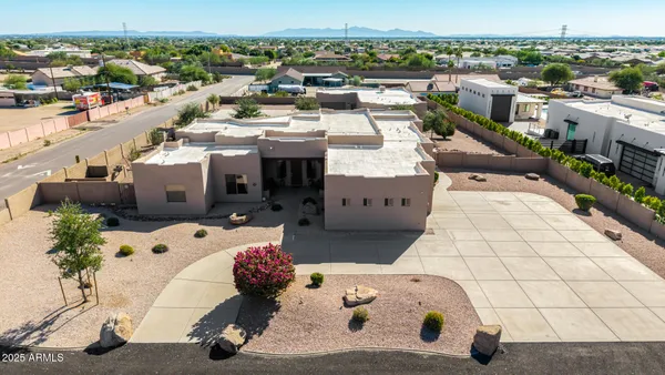 $1,795,000 | 9215 West Buckskin Trail, Peoria, AZ 85383