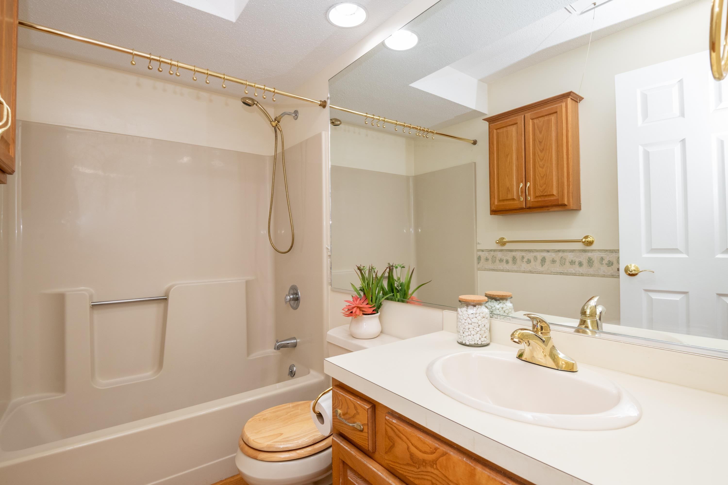 50 Brookside Drive, Unit O5 Exeter, NH 03833 - Photo 25 of 48