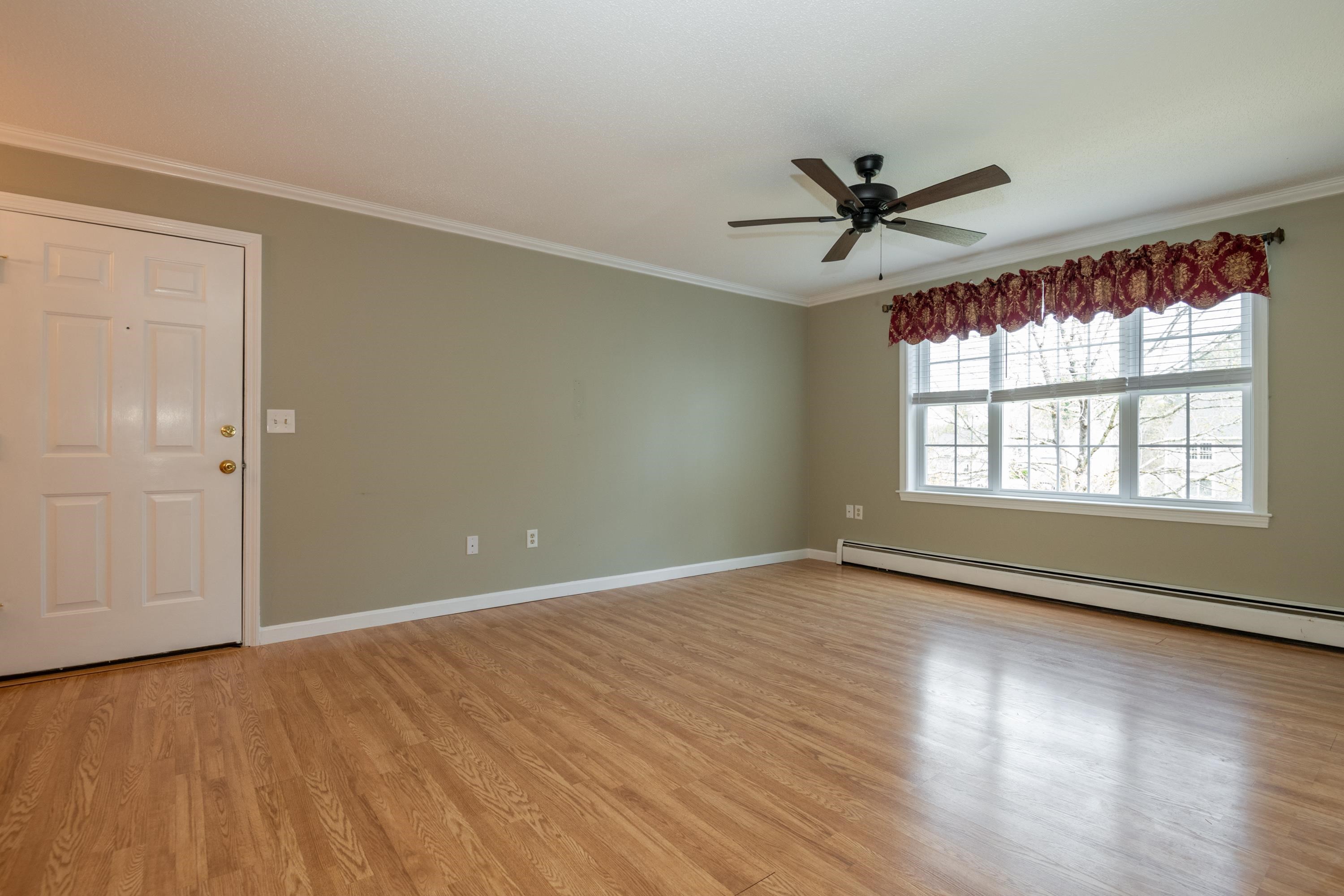 50 Brookside Drive, Unit O5 Exeter, NH 03833 - Photo 8 of 48