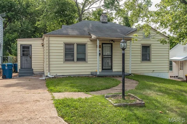 $1,650 | 320 Millman Drive, St. Louis, MO 63135