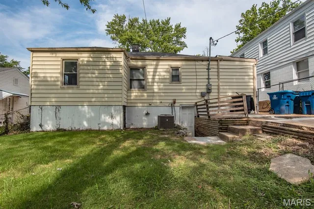 $1,650 | 320 Millman Drive, St. Louis, MO 63135