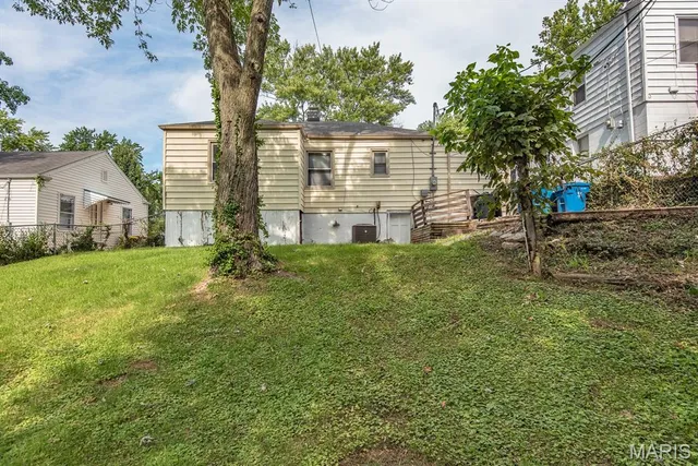 $1,650 | 320 Millman Drive, St. Louis, MO 63135