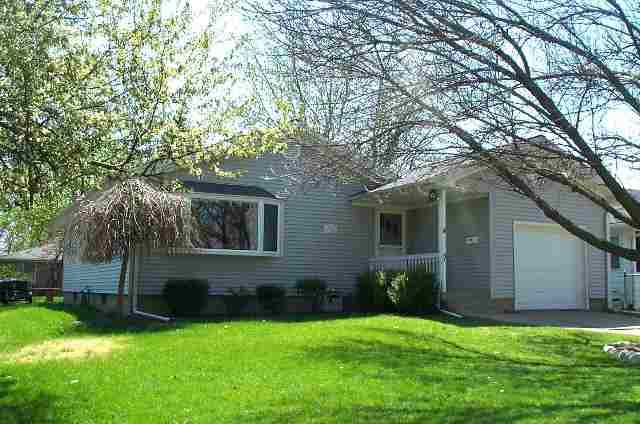 1702 James Road Pekin, IL 61554 - Photo 1 of 1 Gallery Image 1