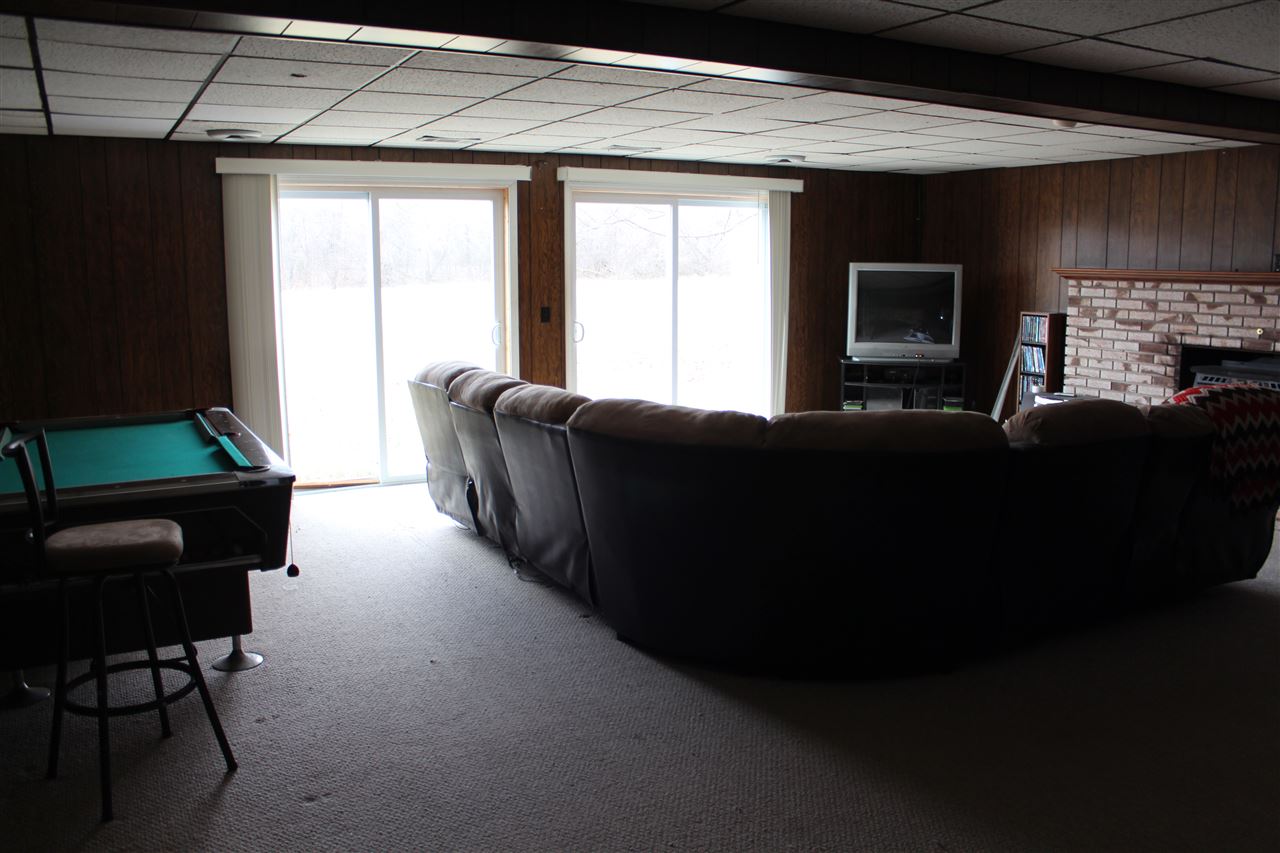 7360 South Vroman Road Shepherd, MI 48883 - Photo 19 of 26 1828837-18.JPG
