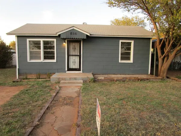 $50,000 | 816 East 11th Street, Colorado City, TX 79512