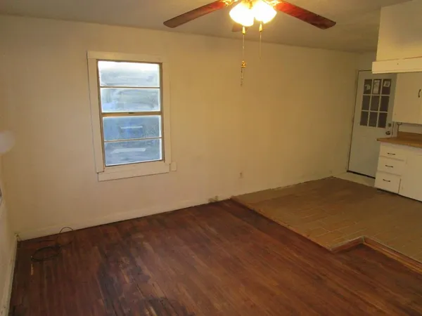 $50,000 | 816 East 11th Street, Colorado City, TX 79512