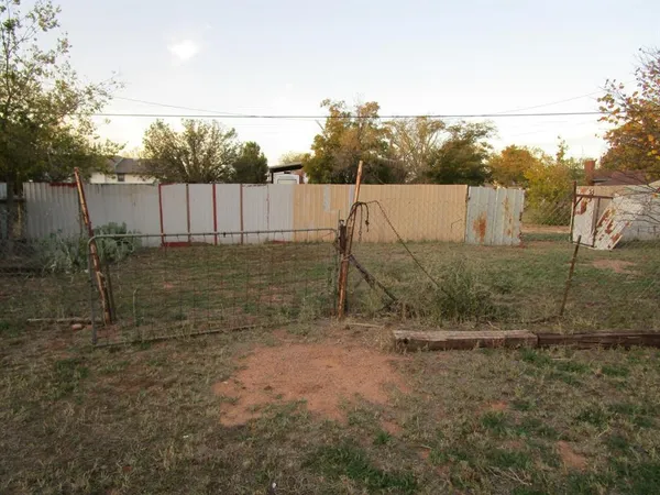 $50,000 | 816 East 11th Street, Colorado City, TX 79512