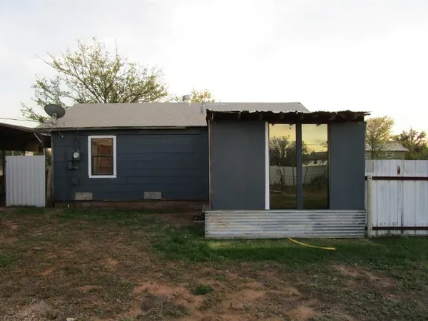 $50,000 | 816 East 11th Street, Colorado City, TX 79512