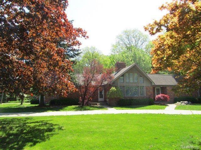 18605 Meridian Road Grosse Ile, MI 48138 - Photo 1 of 3 IMG_2390 (Copy).JPG