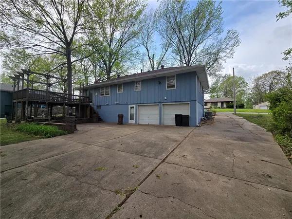 $240,000 | 3515 South Park Avenue, Independence, MO 64052