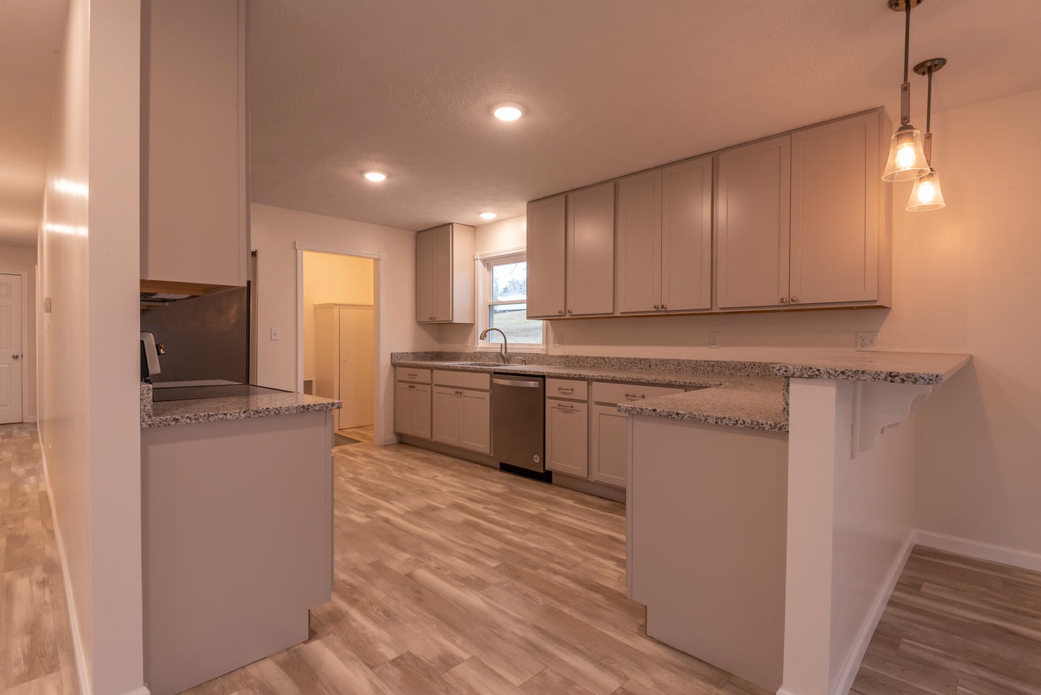 6991 West Koontz Road Bloomington, IN 47403 - Photo 7 of 31
