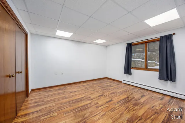 $469,900 | 945 60th Street Southwest, Wyoming, MI 49315