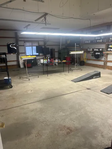 $469,900 | 945 60th Street Southwest, Wyoming, MI 49315