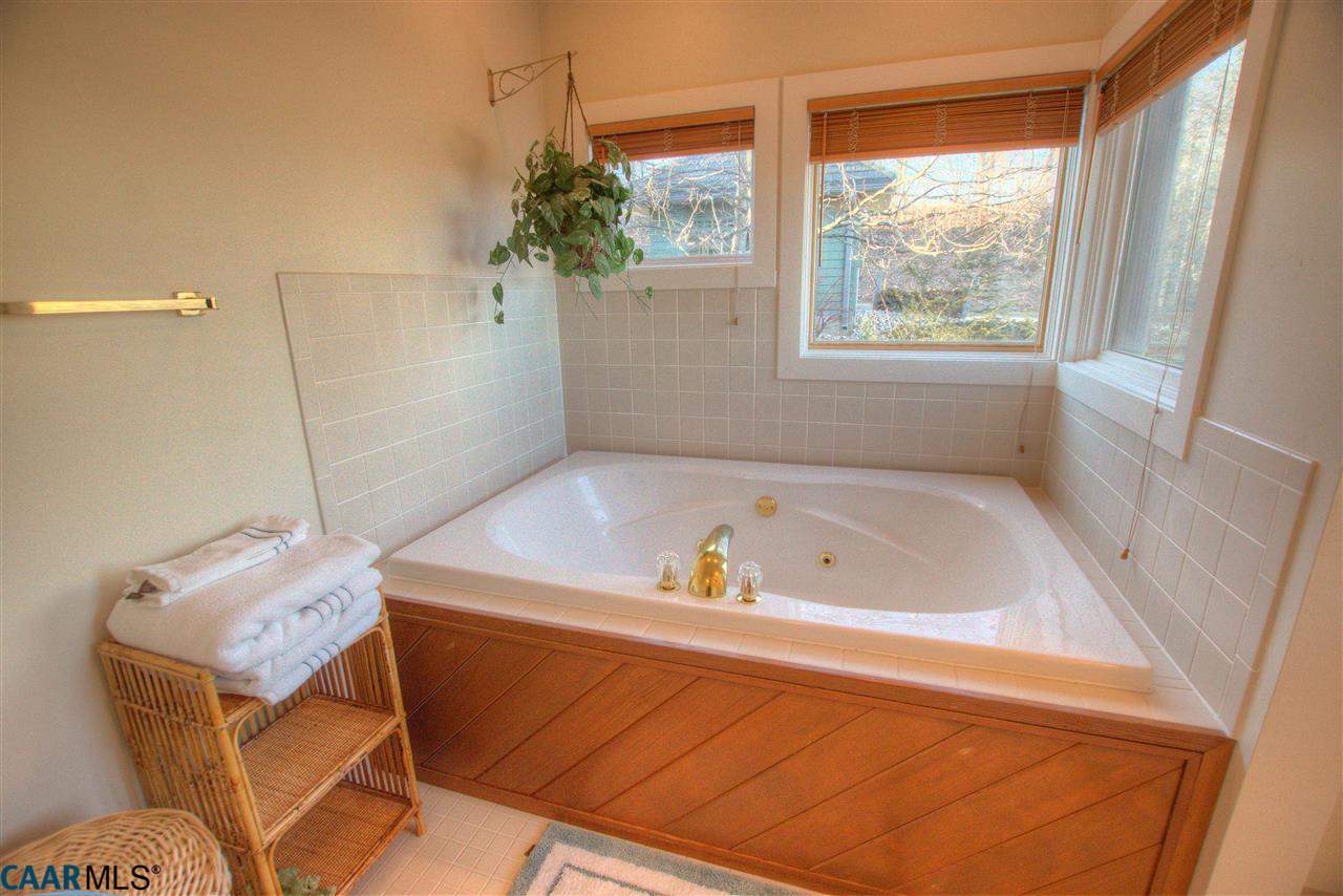 1724 High Ridge Gladstone, VA 24553 - Photo 21 of 35 Gallery Image 21