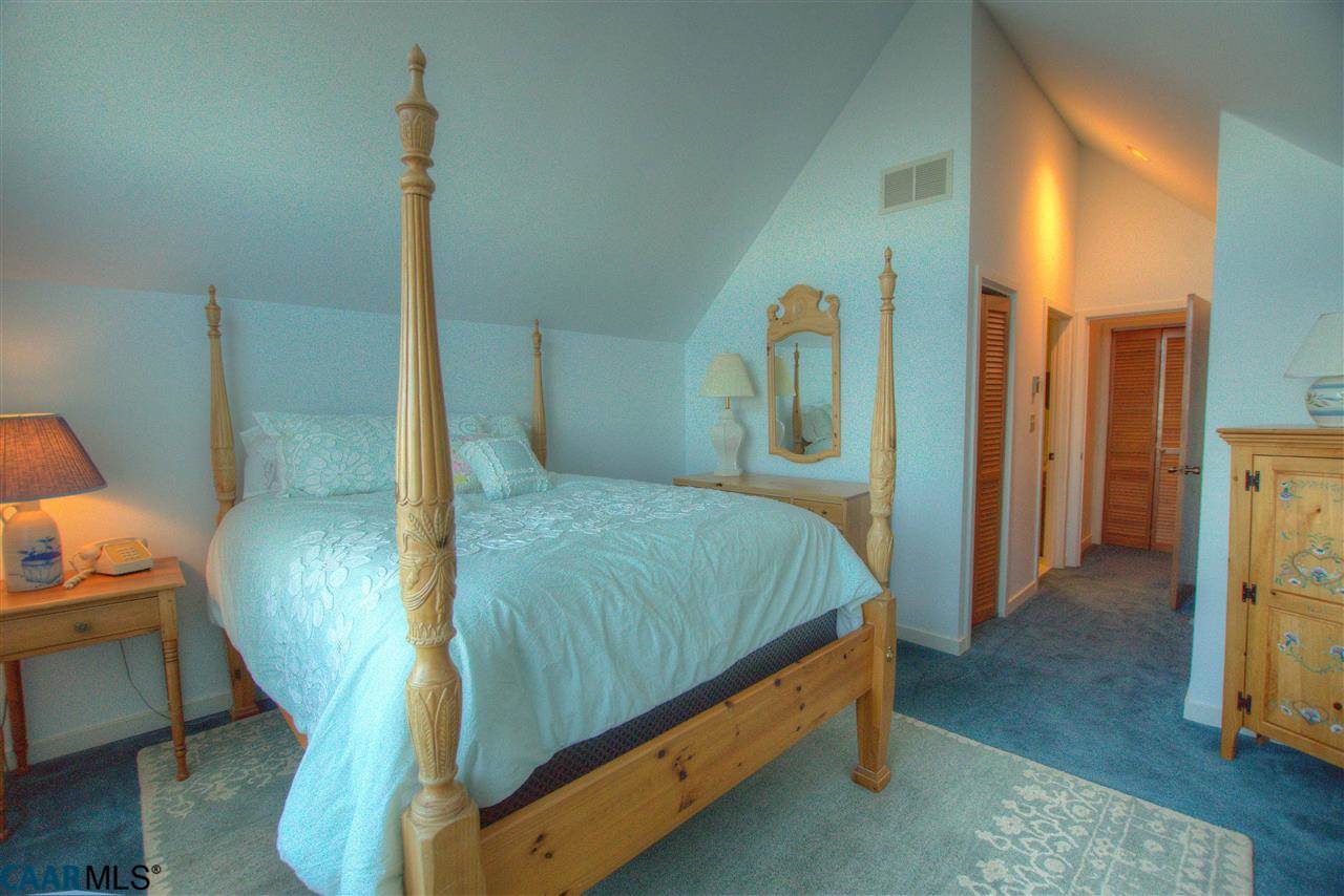 1724 High Ridge Gladstone, VA 24553 - Photo 30 of 35 Gallery Image 30