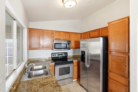 $349,900 | 3735 West Firehawk Drive, Glendale, AZ 85308