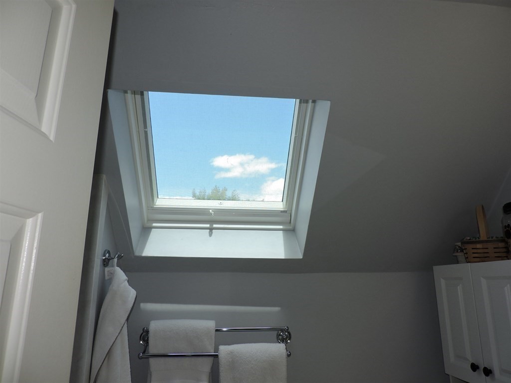 305 Beacon Park Road, Unit 305 Webster, MA 01570 - Photo 37 of 42 Gallery Image 37