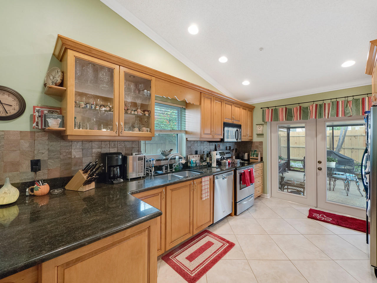 7830 Texas Trail Boca Raton, FL 33487 - Photo 3 of 15 Kitchen