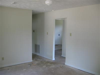 191 Dunroven Road Versailles, KY 40383 - Photo 3 of 5 Photo 3