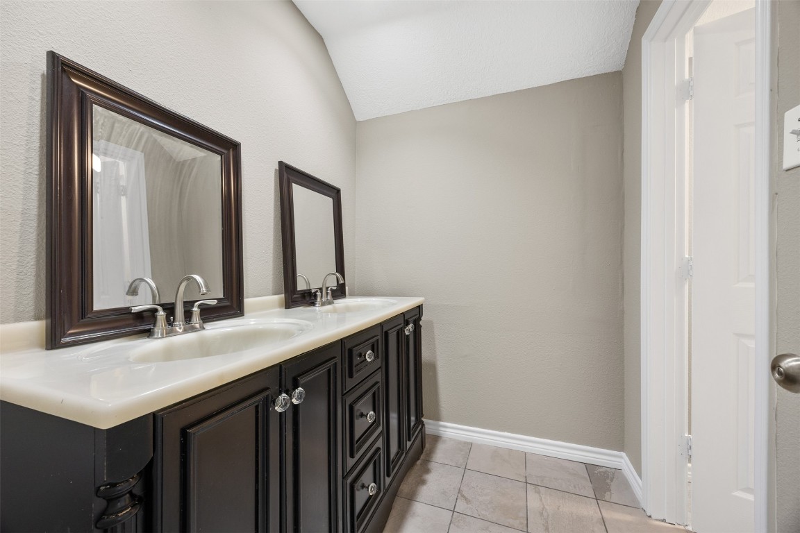 4918 Edinston Place Spring, TX 77388 - Photo 22 of 26