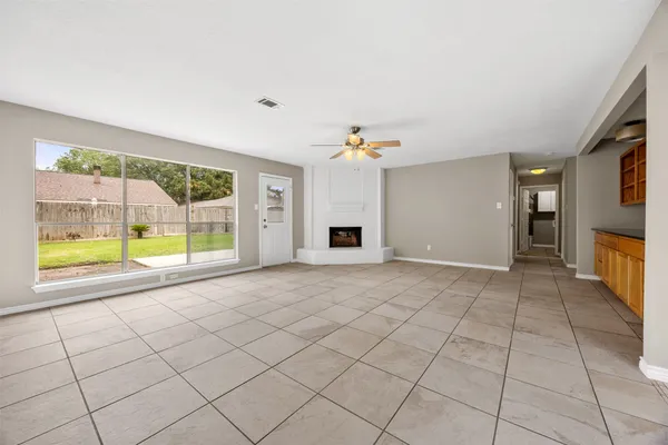 $275,000 | 4918 Edinston Place, Spring, TX 77388