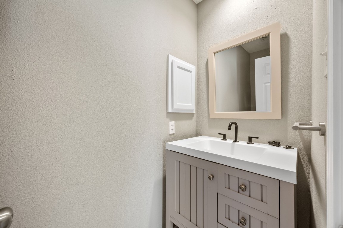 4918 Edinston Place Spring, TX 77388 - Photo 10 of 26