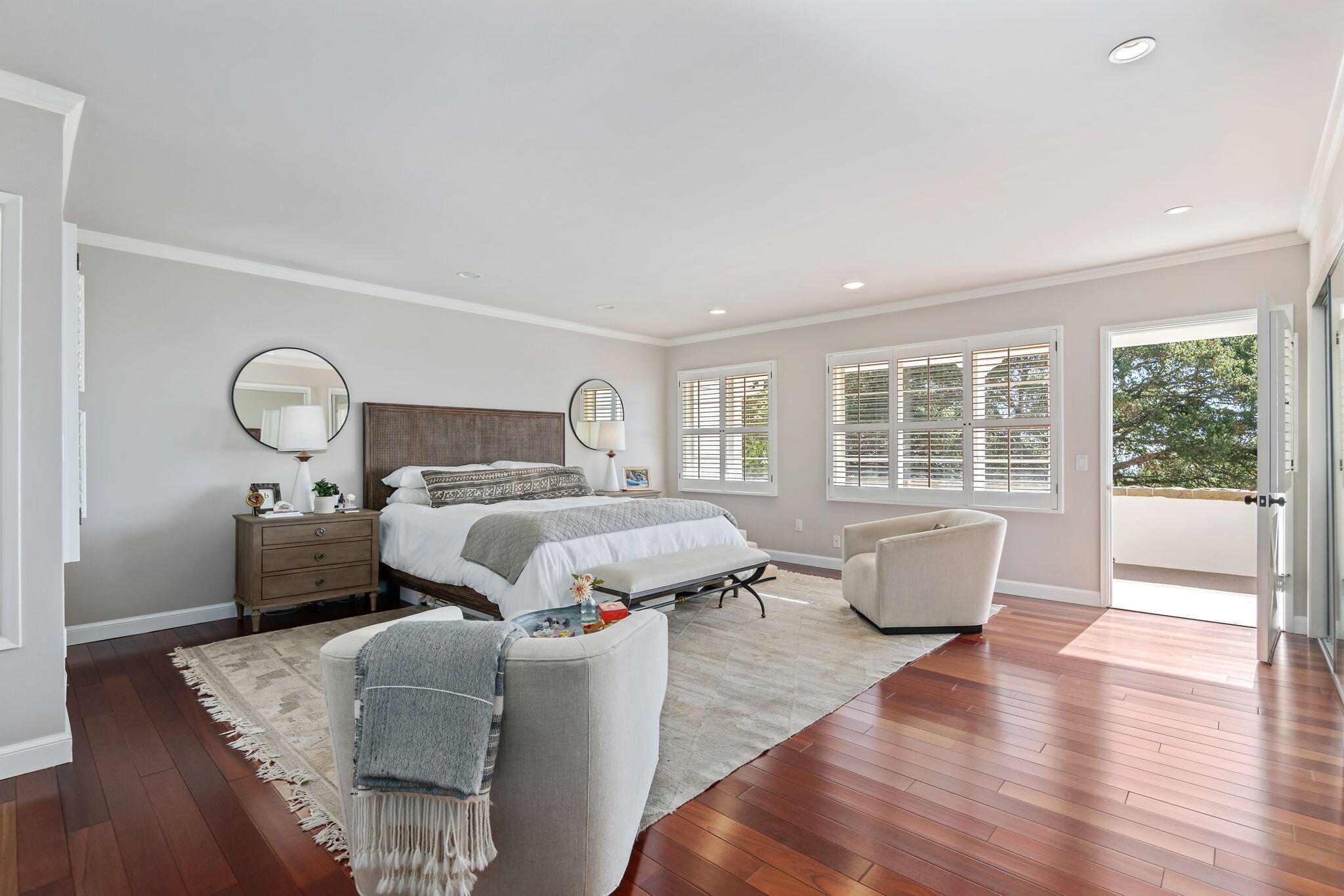 712 Arbolado Road Santa Barbara, CA 93103 - Photo 19 of 28 a living room with furniture and wooden floor
