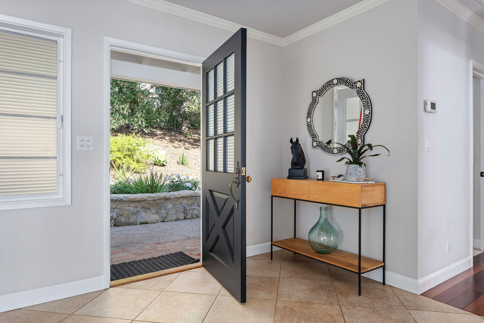712 Arbolado Road Santa Barbara, CA 93103 - Photo 10 of 28 a view of lobby area