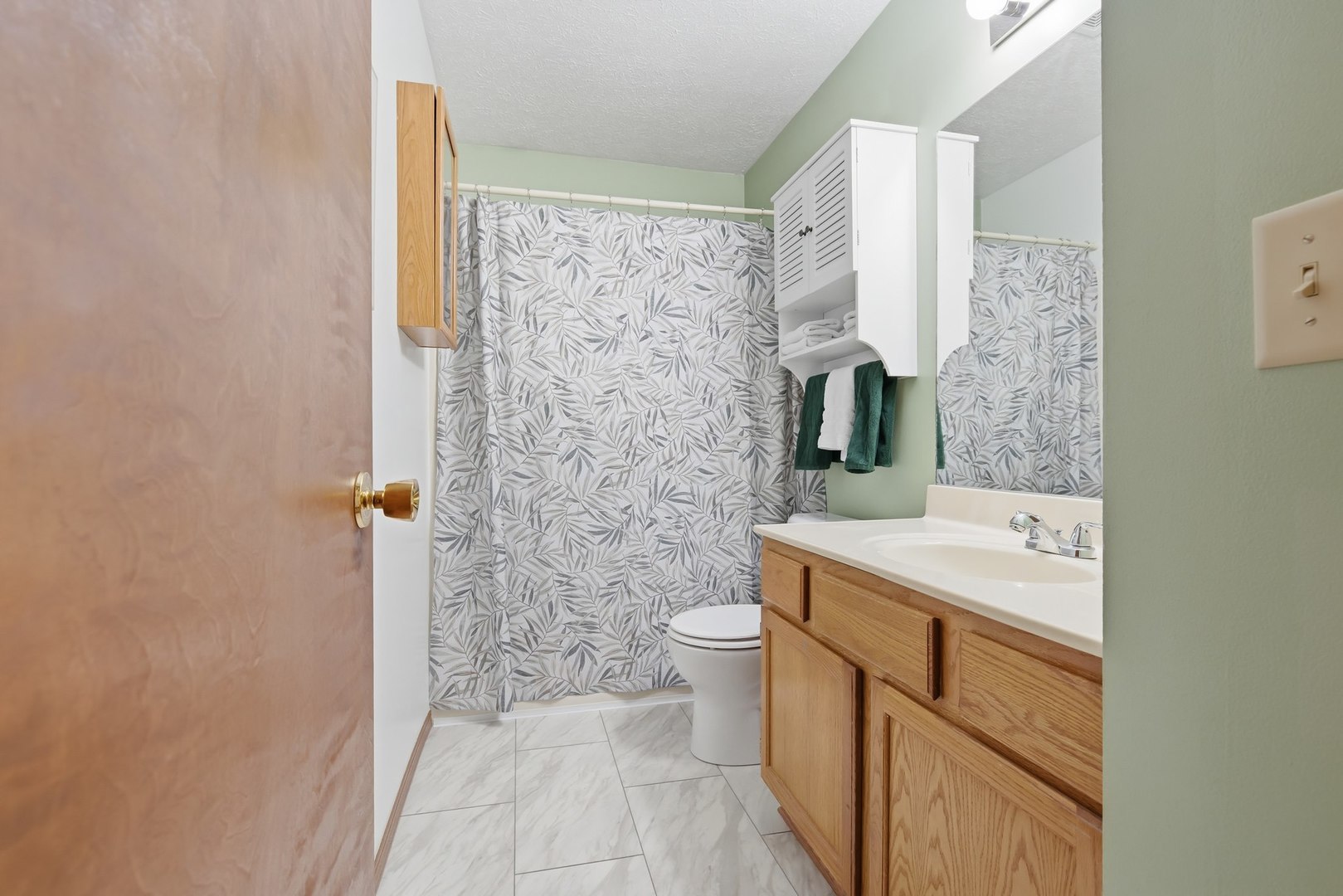 2813 Rocksbury Drive Bloomington, IL 61705 - Photo 13 of 39