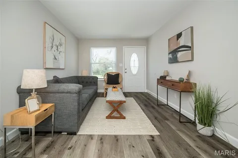 $175,000 | 6753 Robbins Avenue, St. Louis, MO 63133