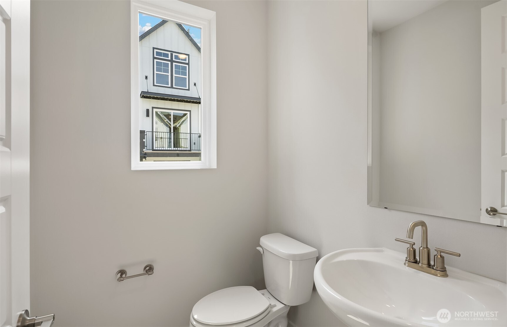 9014 Northeast 203rd Street, Unit C Bothell, WA 98011 - Photo 14 of 22