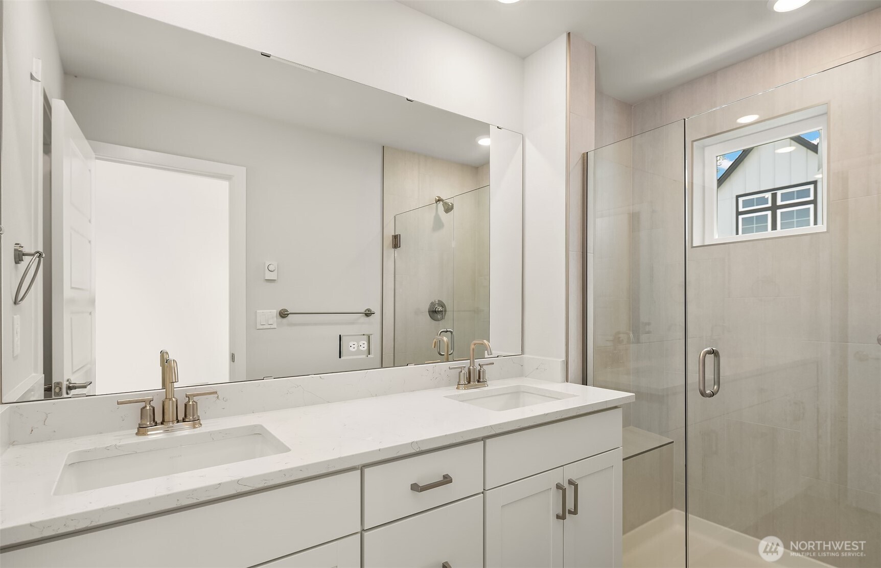 9014 Northeast 203rd Street, Unit C Bothell, WA 98011 - Photo 21 of 22