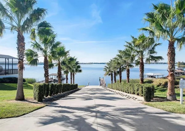 $99,000 | 279 Spinnaker Court, Auburndale, FL 33823